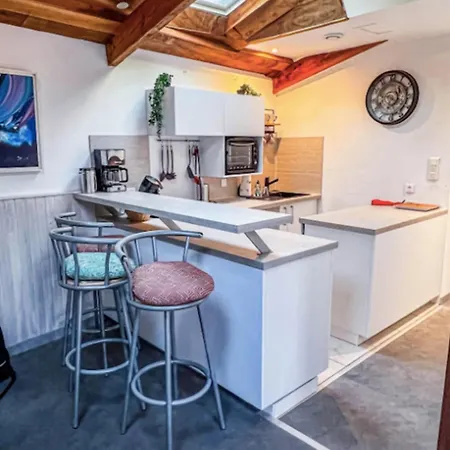 Accommodation Of 53 M Suitable For 4 Guests * Нант